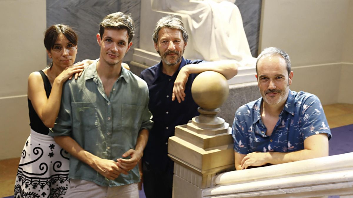 Itziar Miranda, Diego Garisa, Javier Calvo y Nacho Rubio en el Paraninfo.