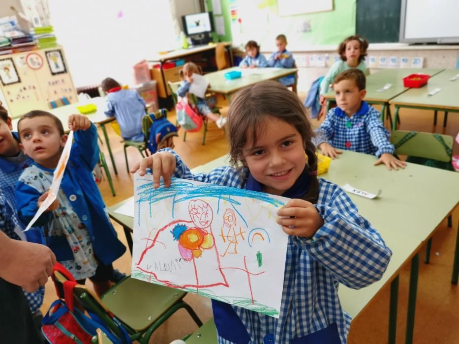 Primer día de clase en el CEIP Álvarez Limeses.