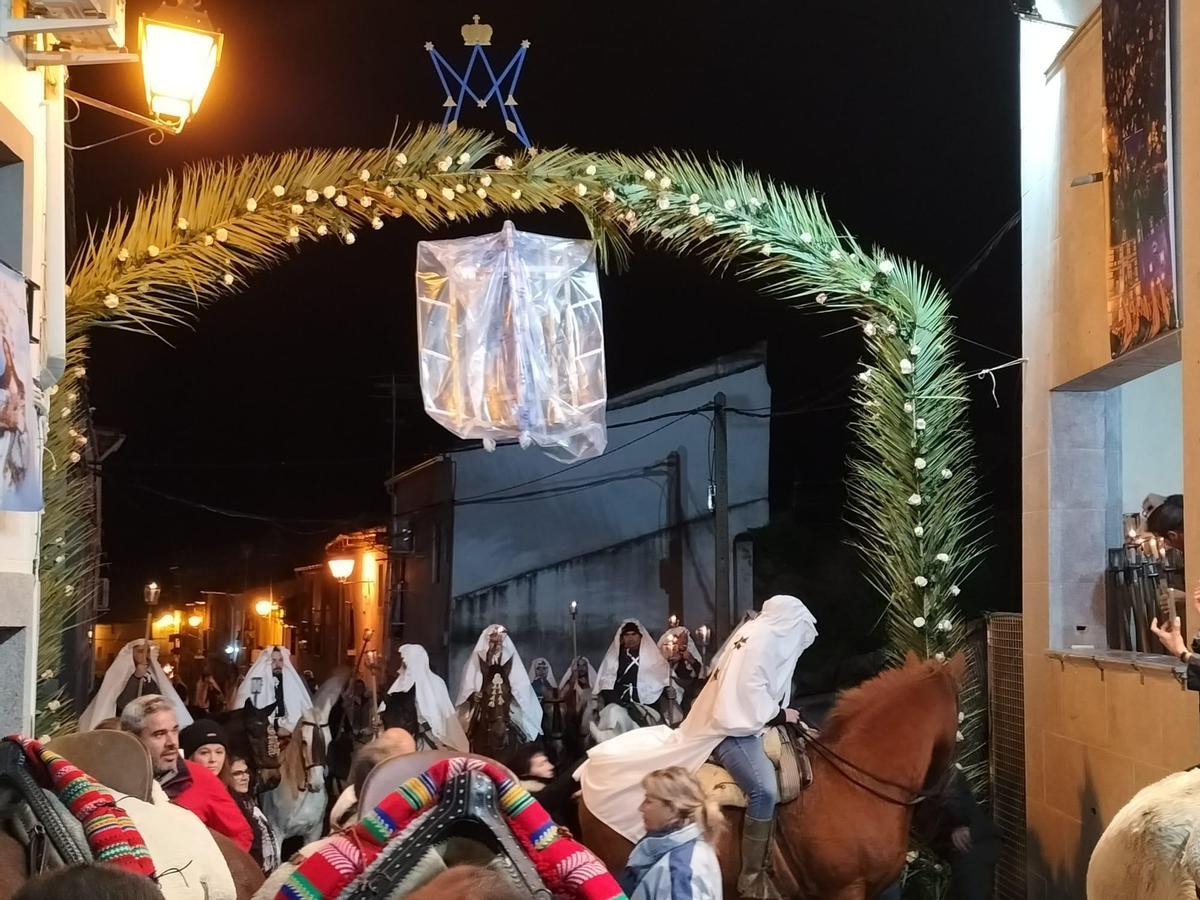 Imagen captada esta noche en Torrejoncillo.