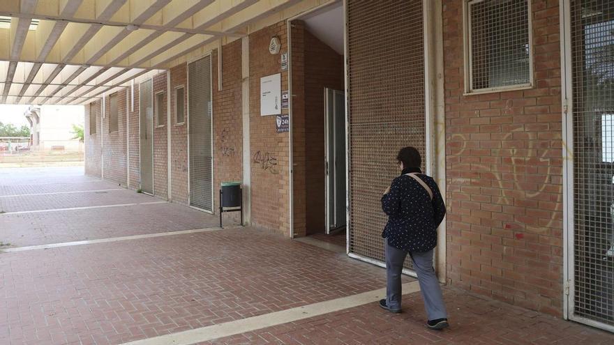 El centro de salud de Baladre, al límite: Unanimidad política que exige respuestas ya