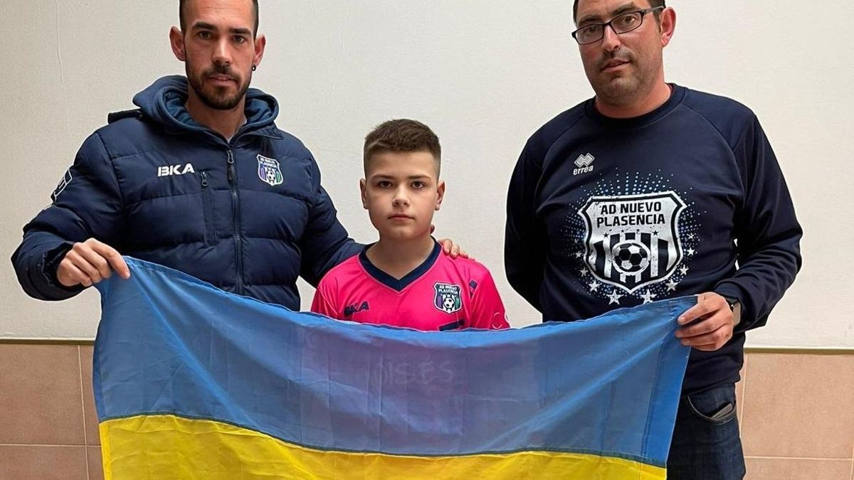 Componentes del Nuevo Plasencia, con Iván.