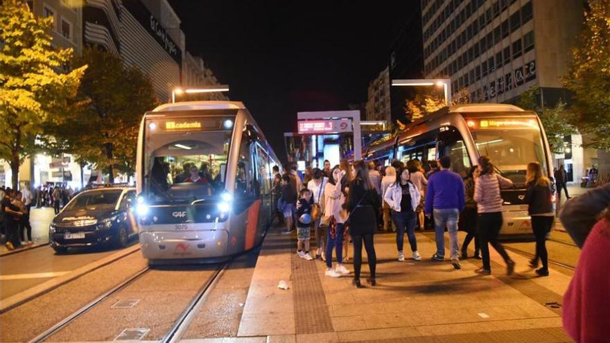 Herida leve una mujer atropellada por el tranvía cuando cruzaba las vías