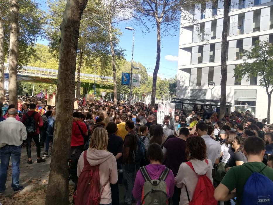 Concentració de suport a Girona als activistes de l'Espai Antiracista investigats