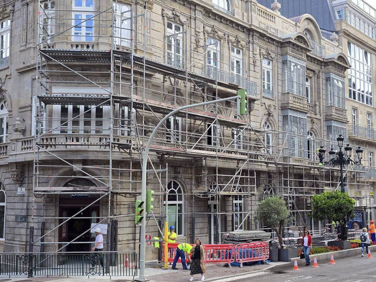 Profand deja ver por fin el viejo Banco de Galicia en Vigo Profand deja ver por fin el viejo Banco de Galicia en Vigo