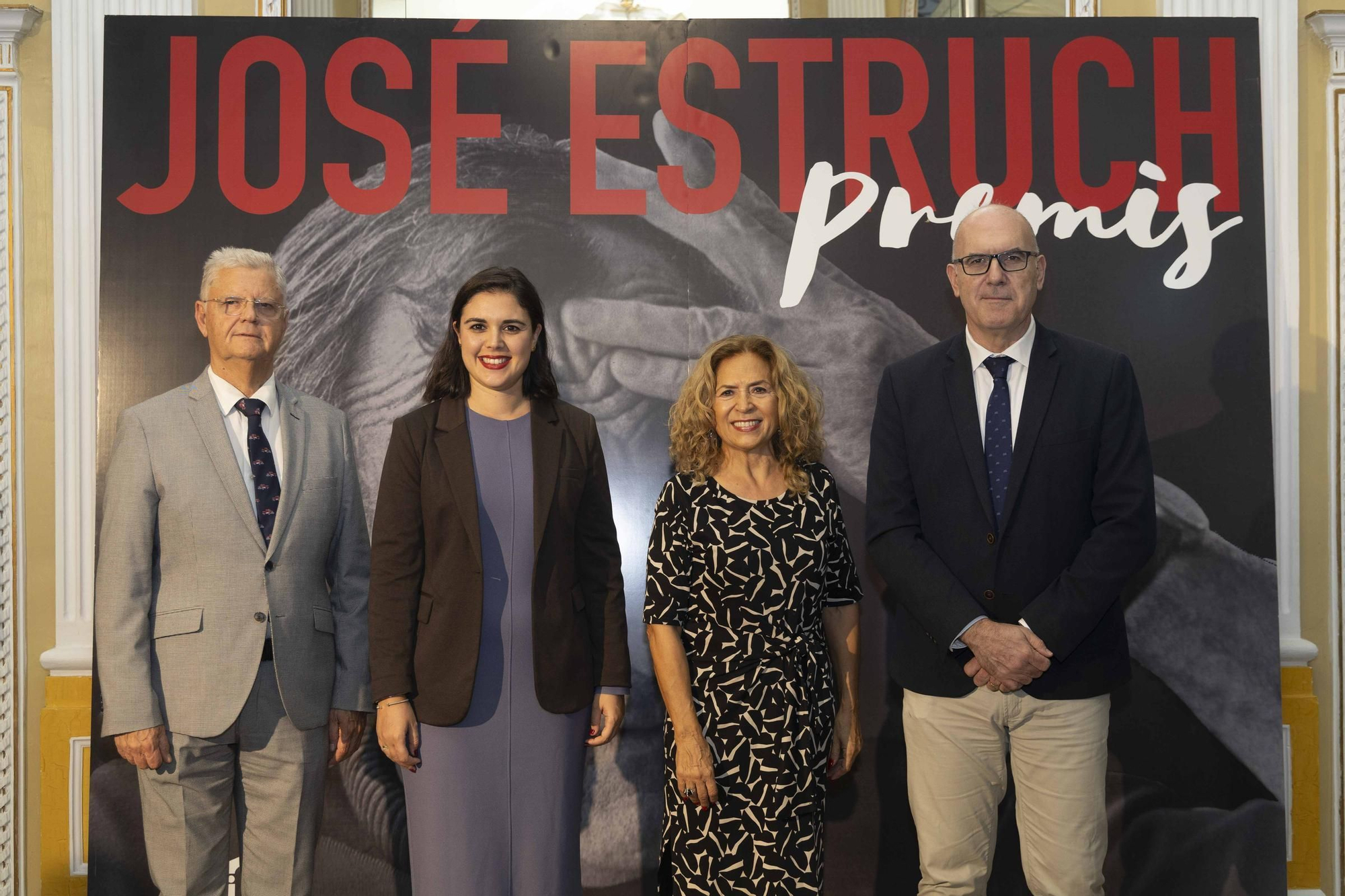 Los Premios Estruch celebran en Alicante la pasión por el teatro