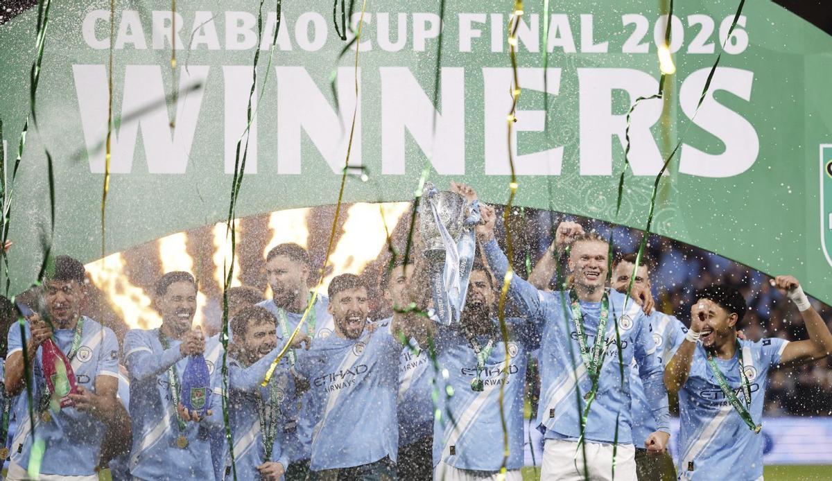 Guardiola gana la partida a Arteta y alza su primer título del curso  | EFE