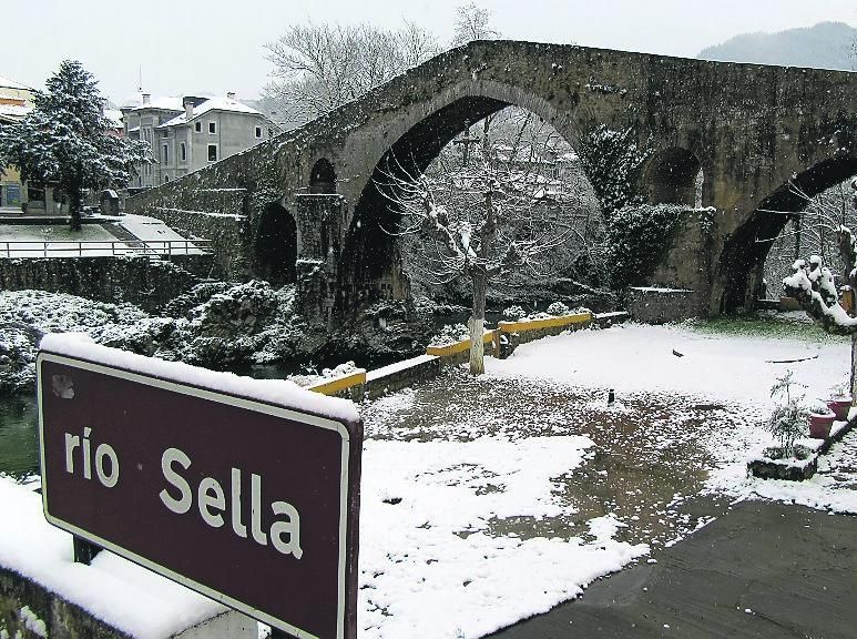 Las 40 fotos que te harán echar de menos el invierno (y la nieve) en Asturias