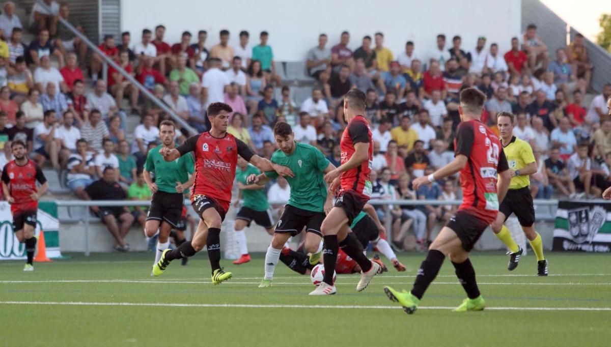 Victoria del Córdoba CF en Puente Genil