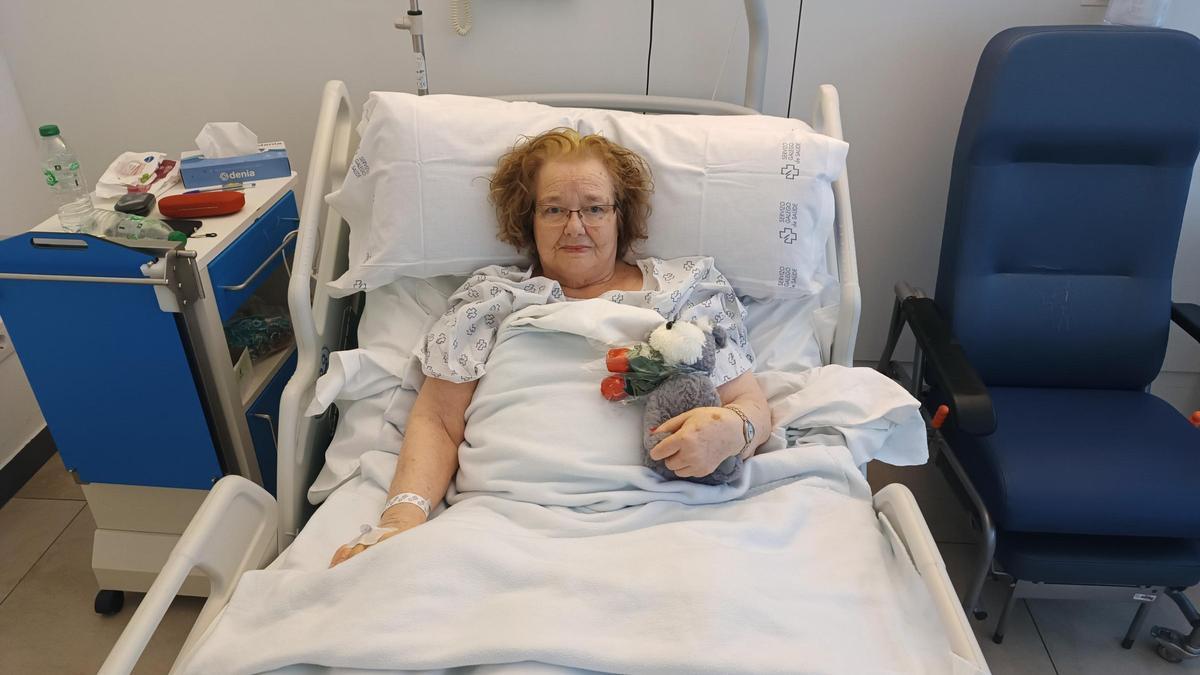 Carmen ha pasado más de un mes hospitalizada en Ourense tras quedarse parapléjica en la habitación.