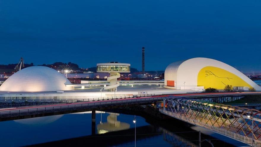 El turismo de congresos tira de las cuentas del Niemeyer