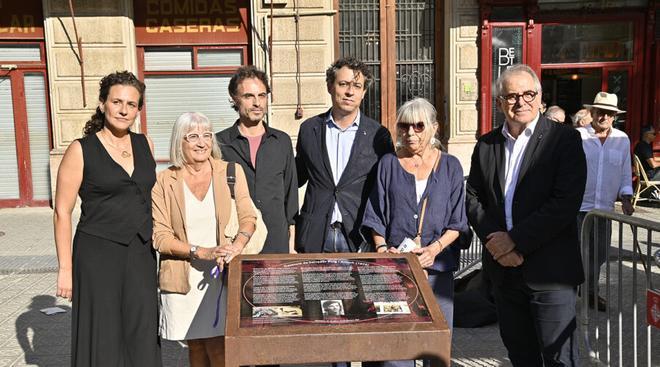 Barcelona recuerda a Puig Antich con un monolito en el lugar donde fue detenido antes de ser ejecutado
