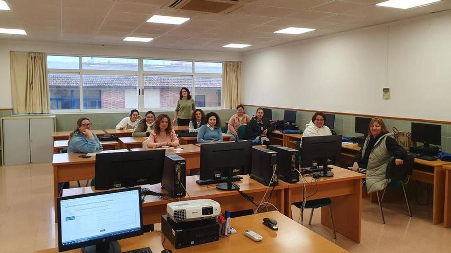 Carlet inicia en enero cinco cursos para formar a 60 personas desempleadas