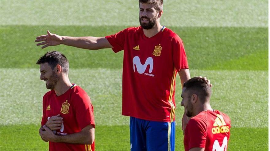 Koke asegura que les &quot;cansa&quot; el tema Piqué