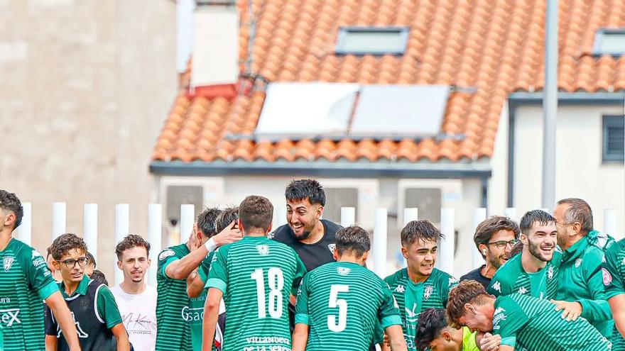 La Cruz Villanovense le arranca un empate al Madrid y el Mérida cae en Vallecas