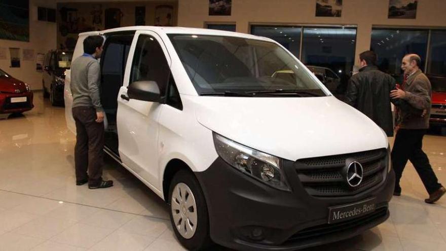 Adarsa presenta la nueva furgoneta Mercedes Vito como vehículo de negocio