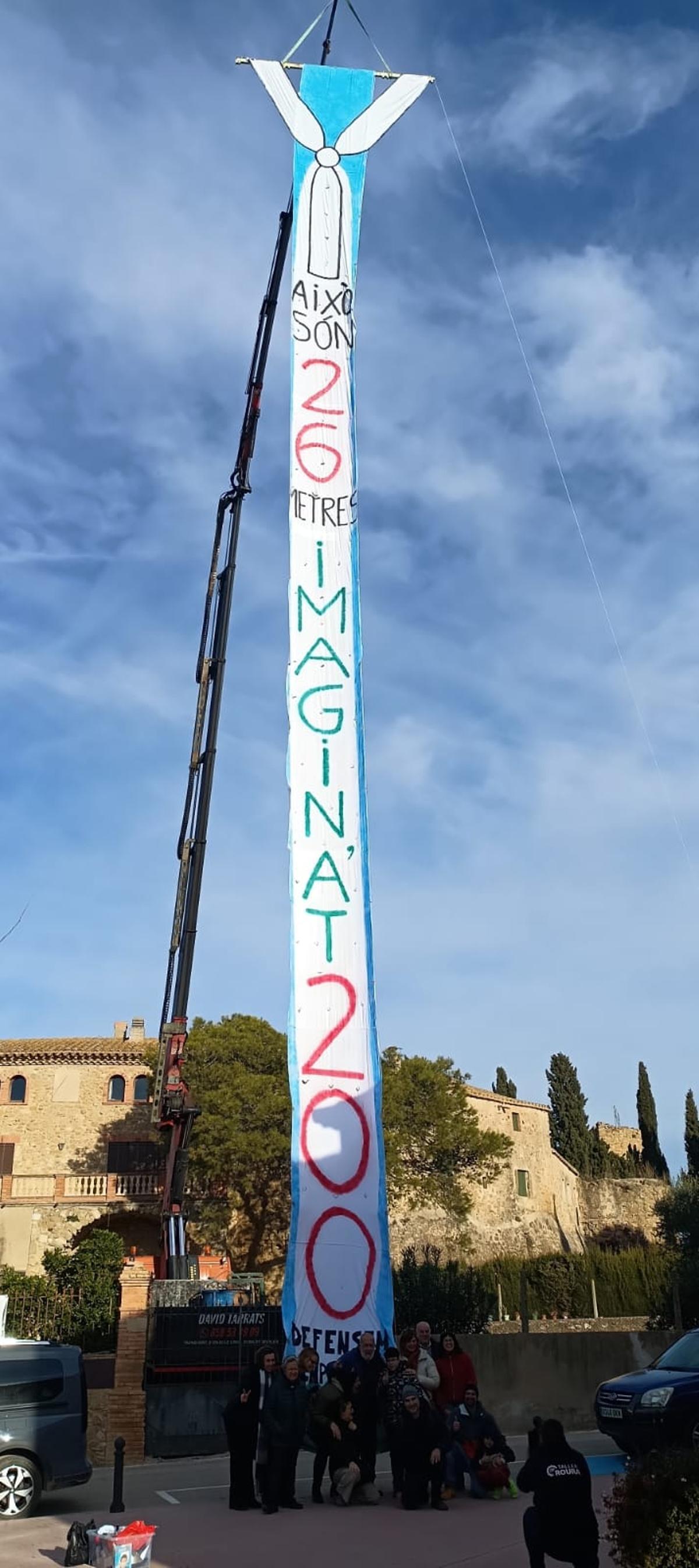 Pancarta de 26 metres de Defensem l'Empordanet