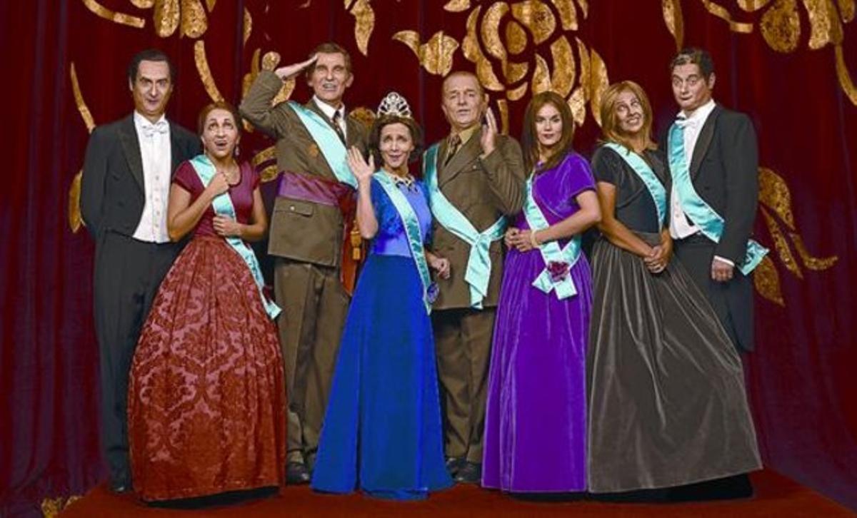 Els actors de ’La familia irreal’, musical que torna a escena aquest mes. Els actors de ’La familia irreal’, musical que torna a escena aquest mes.