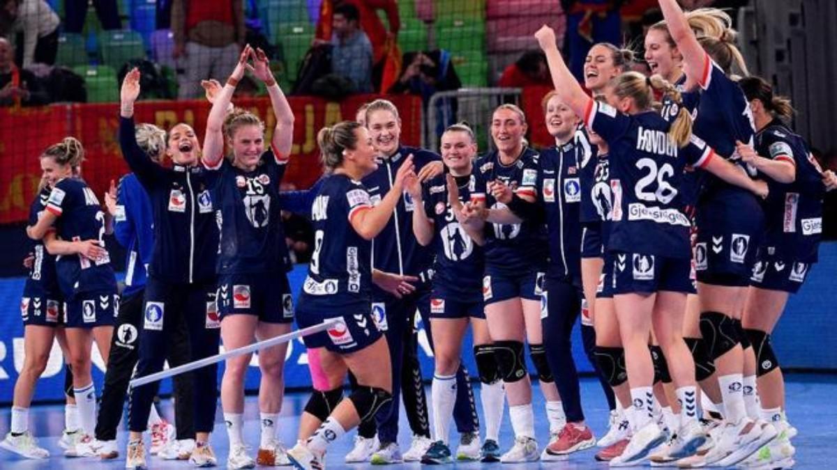 Las jugadoras de Noruega, ganadoras del último Europeo