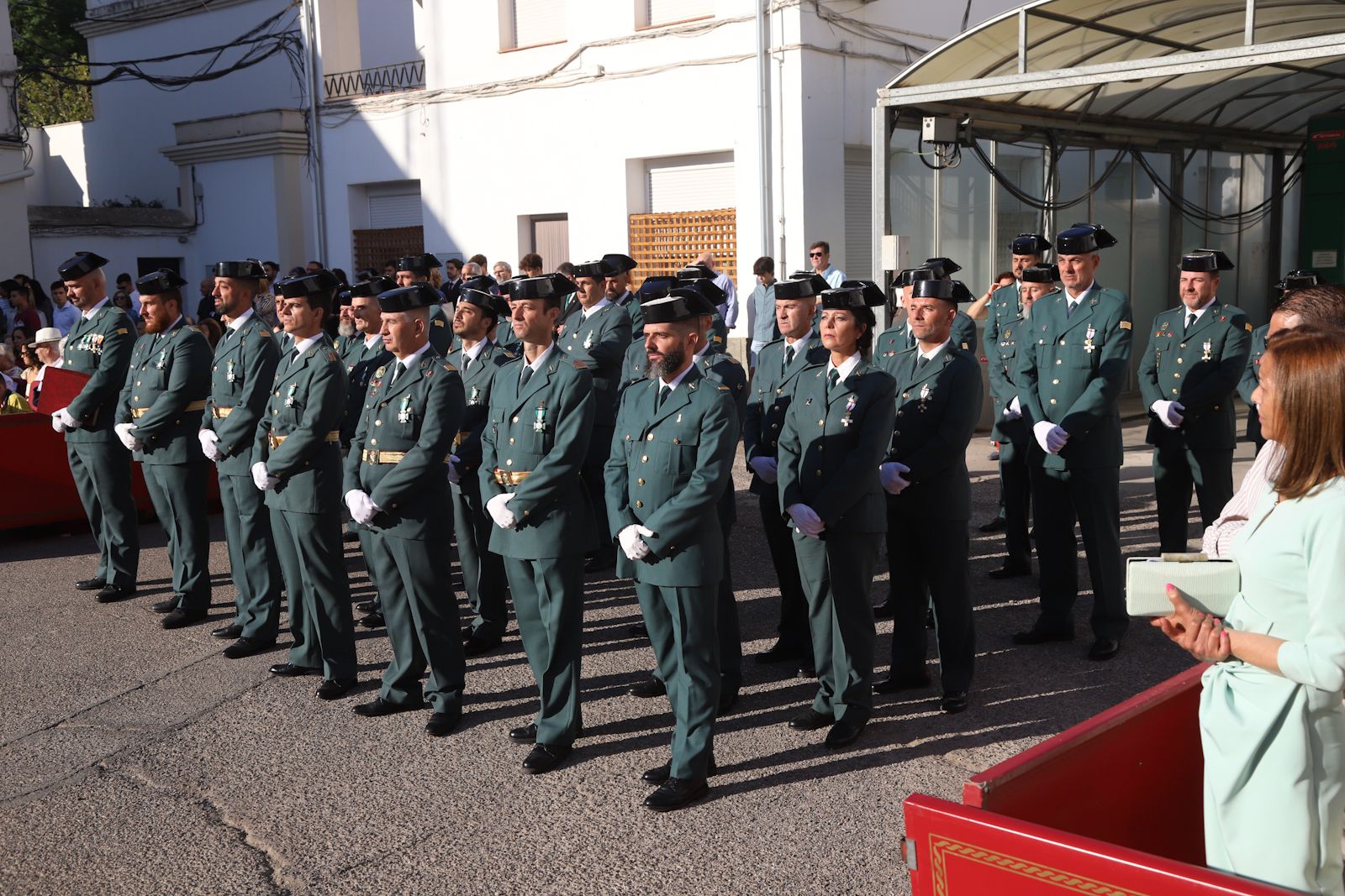 La Guardia Civil celebra con los cordobeses el Día del Pilar