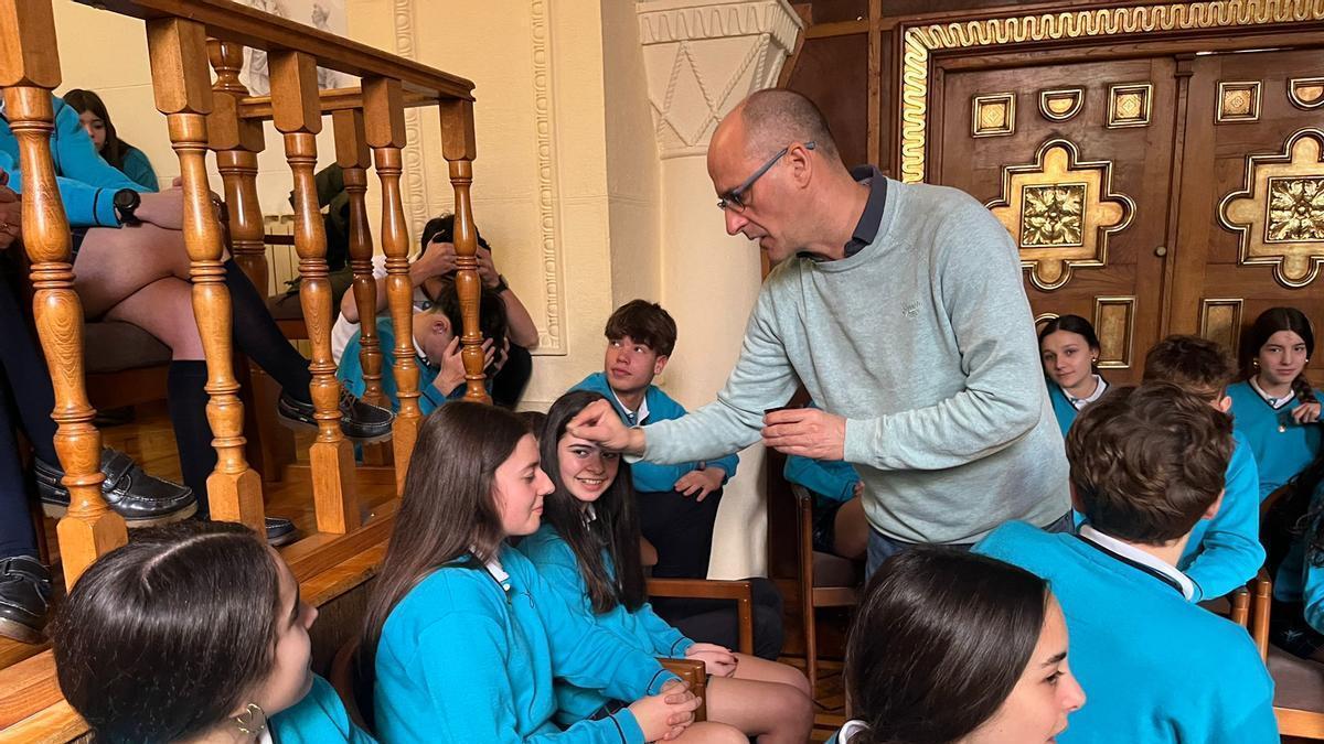 Celebración del Miércoles de Ceniza en los jesuitas de Gijón (en imágenes)