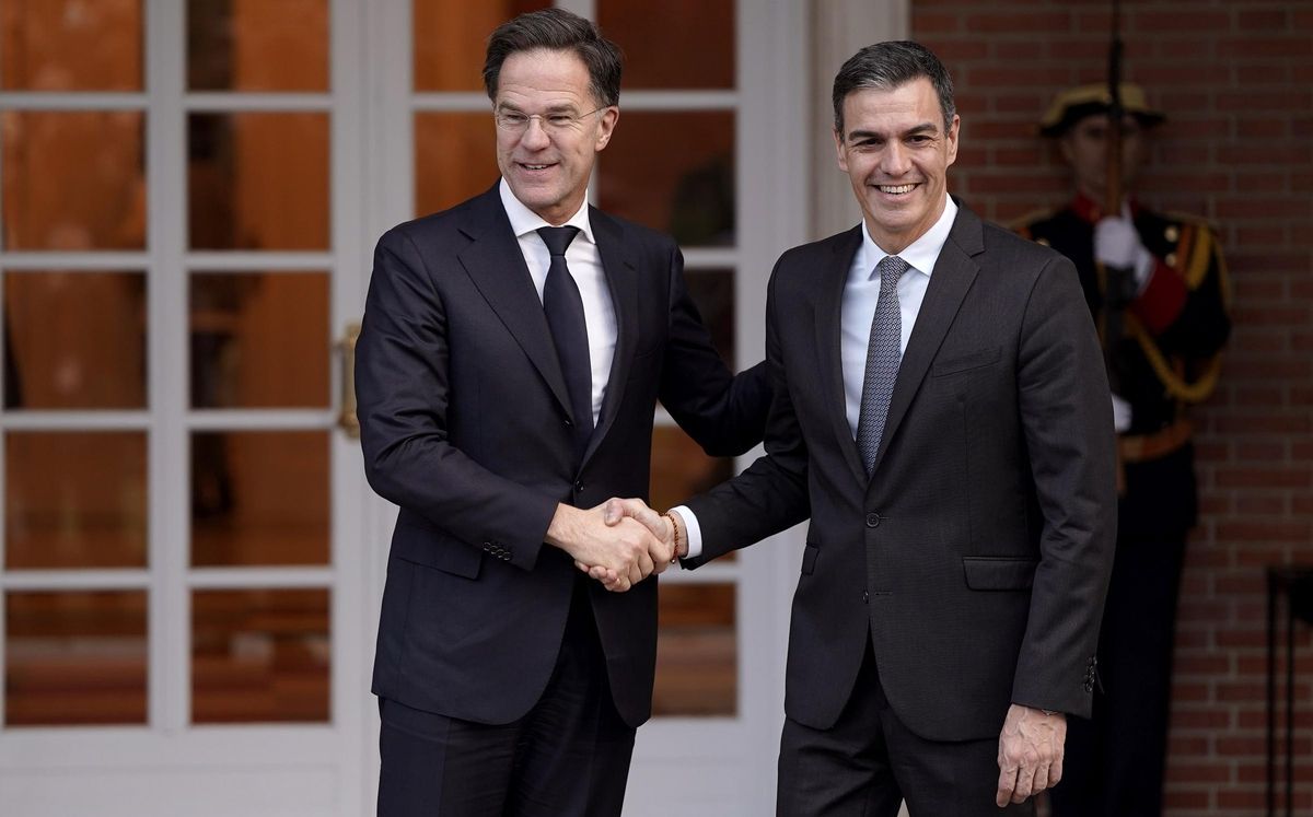 El presidente del Gobierno, Pedro Sánchez, y el secretario general de la OTAN, Mark Rutte, durante una reunión en La Moncloa el pasado mes de enero.