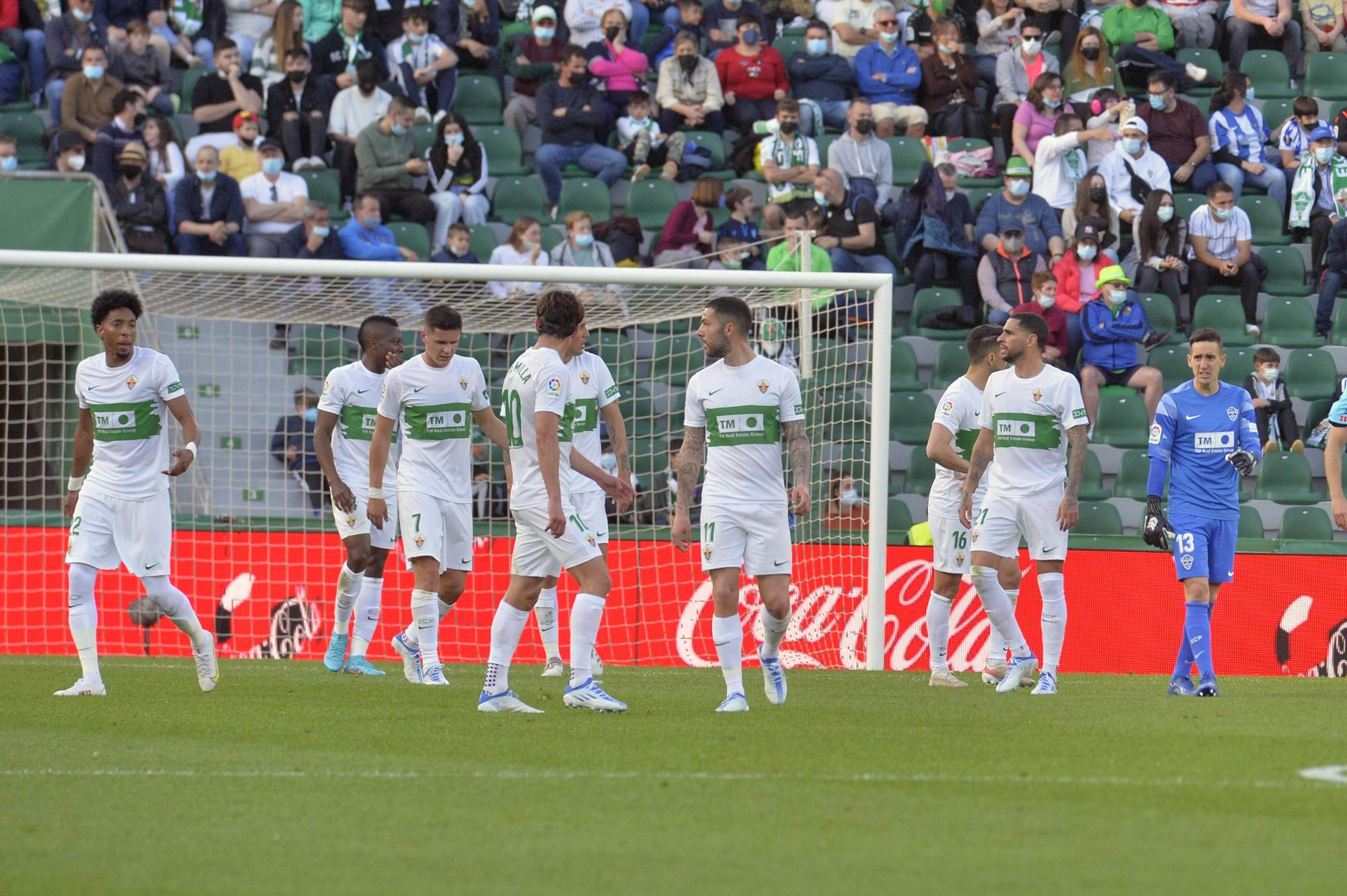 Imágenes del encuentro entre el Elche CF y la Real Sociedad.zip