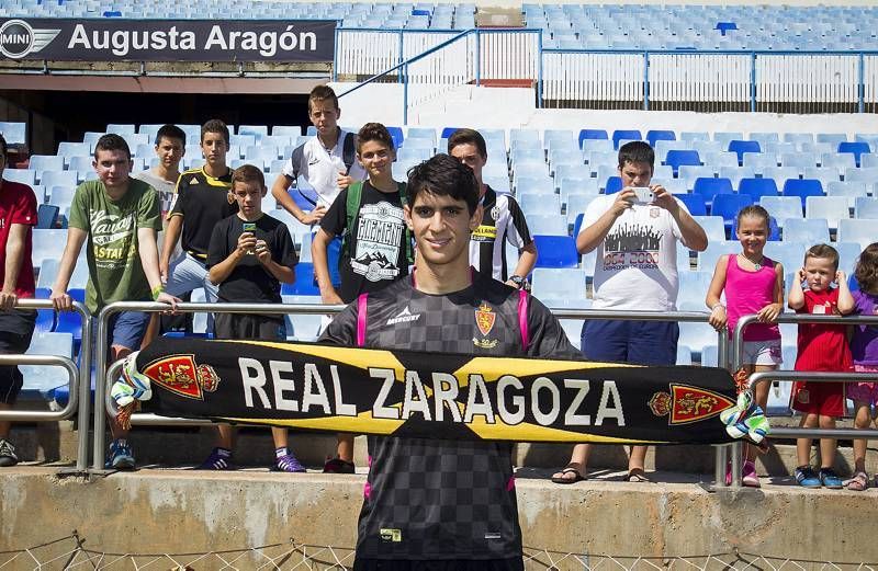 Presentación de Bono con el Real Zaragoza