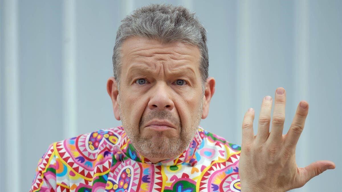 Chicote reacciona después de consumir una paella valenciana en pleno centro de Londres