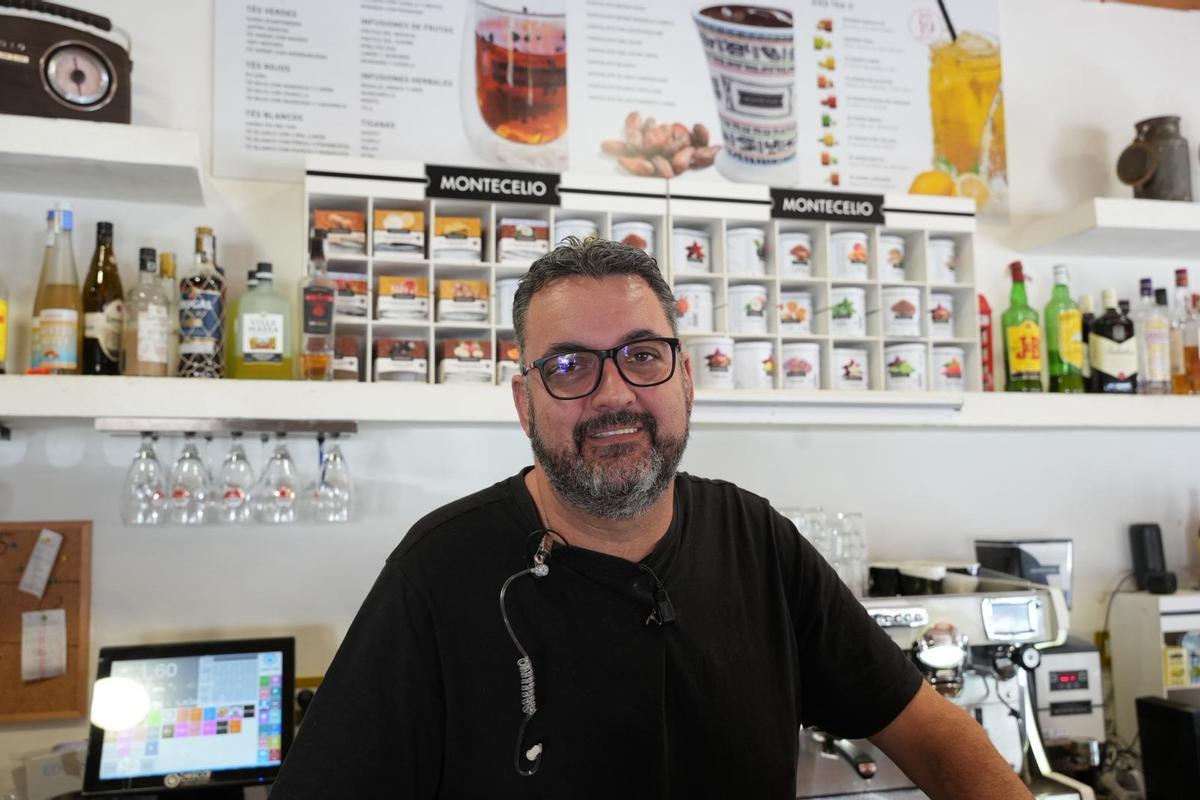 Félx, encargado de Café con alma