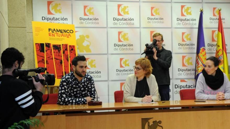 La Diputación lleva el flamenco a colegios de 28 municipios de la provincia