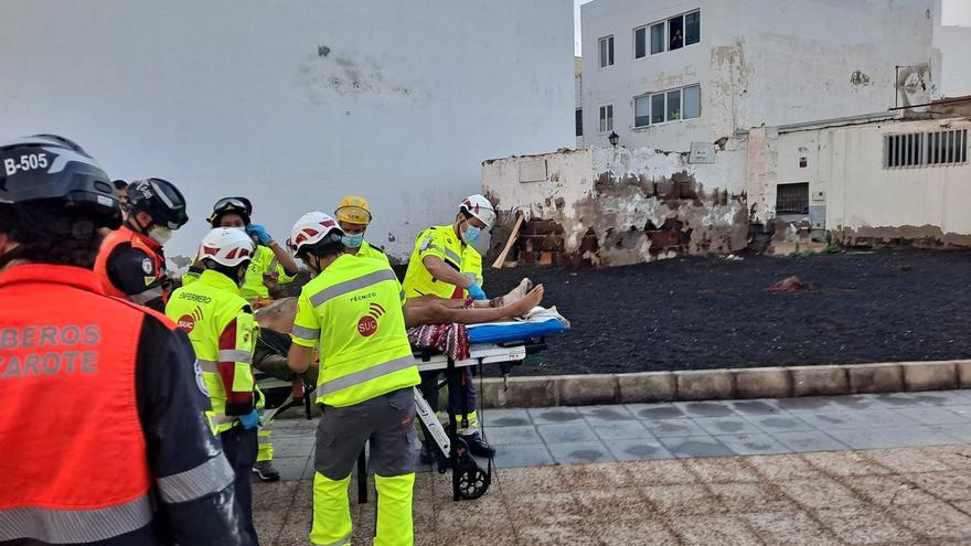 Herido moderado tras el desplome del techo de un garaje de Lanzarote