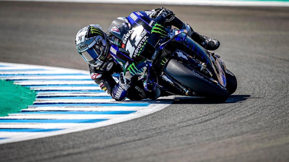 Maverick Viñales amb la seva Yamaha.