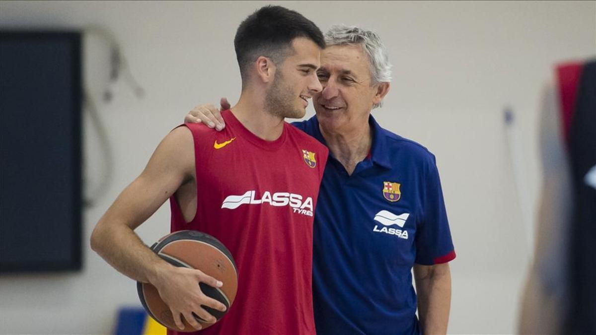 Svetislav Pesic, junto a Pol Figueras