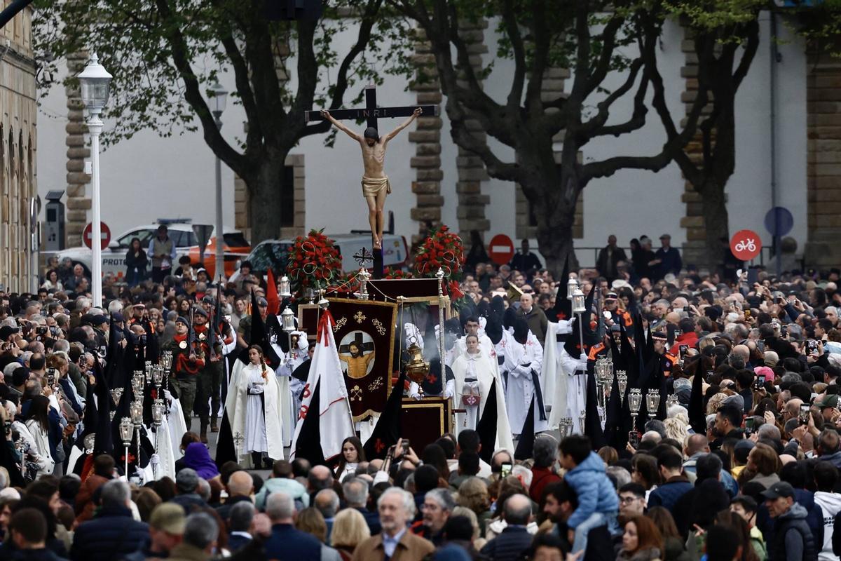 El Cristo de la Misericordia y de los Mártires, durante la procesión del Jueves Santo del año pasado.