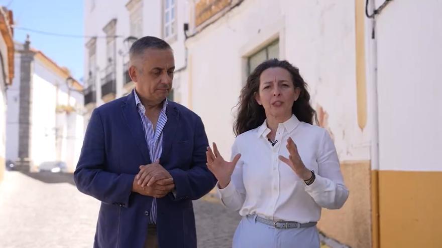 Bolaños exige disculpas a Vox por grabar un vídeo frente a la casa, en Elvas, del hermano de Pedro Sánchez