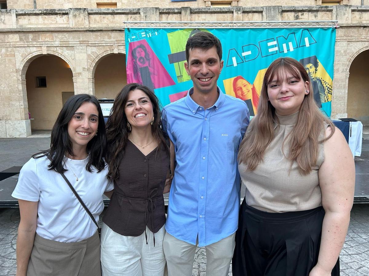 Victoria Gálvez, Elena Prats, Jaume Puppo, Marta González.