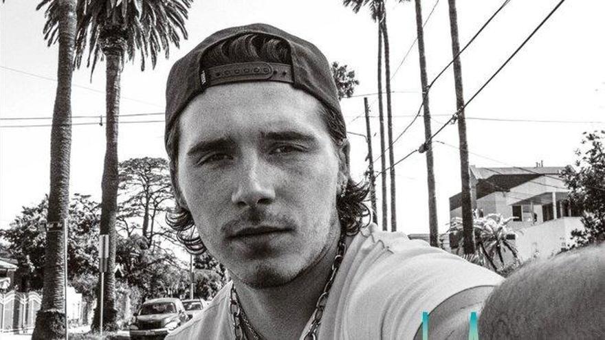 Brooklyn Beckham debuta como fotógrafo de viajes