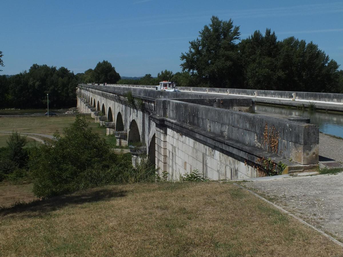 Pont Canal d'Agen
