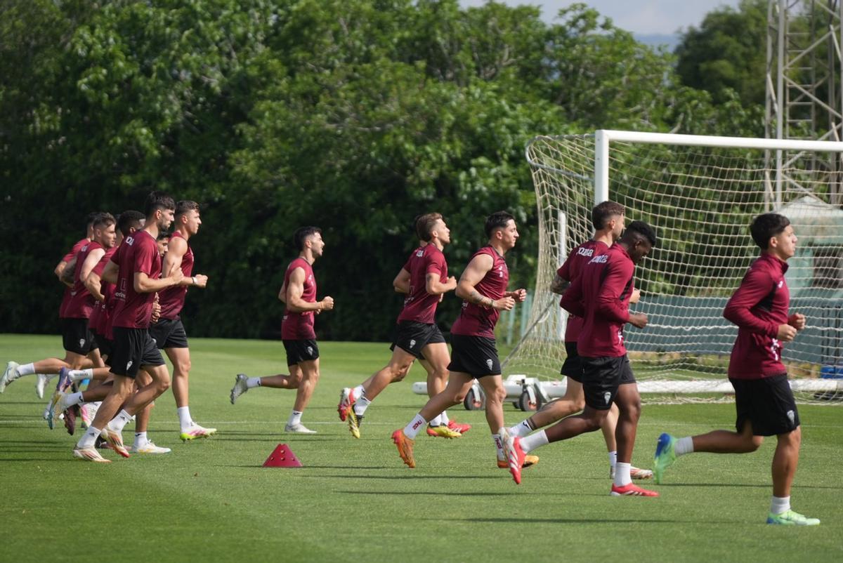 Lance de la sesión de entrenamiento del Córdoba CF de este martes.