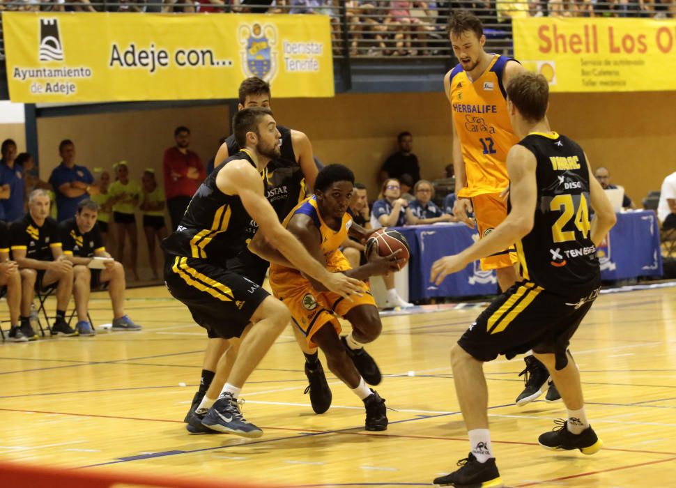 Delia Padrón Partido de pretemporada Iberostar Tenerife - Herbalife Gran Canaria