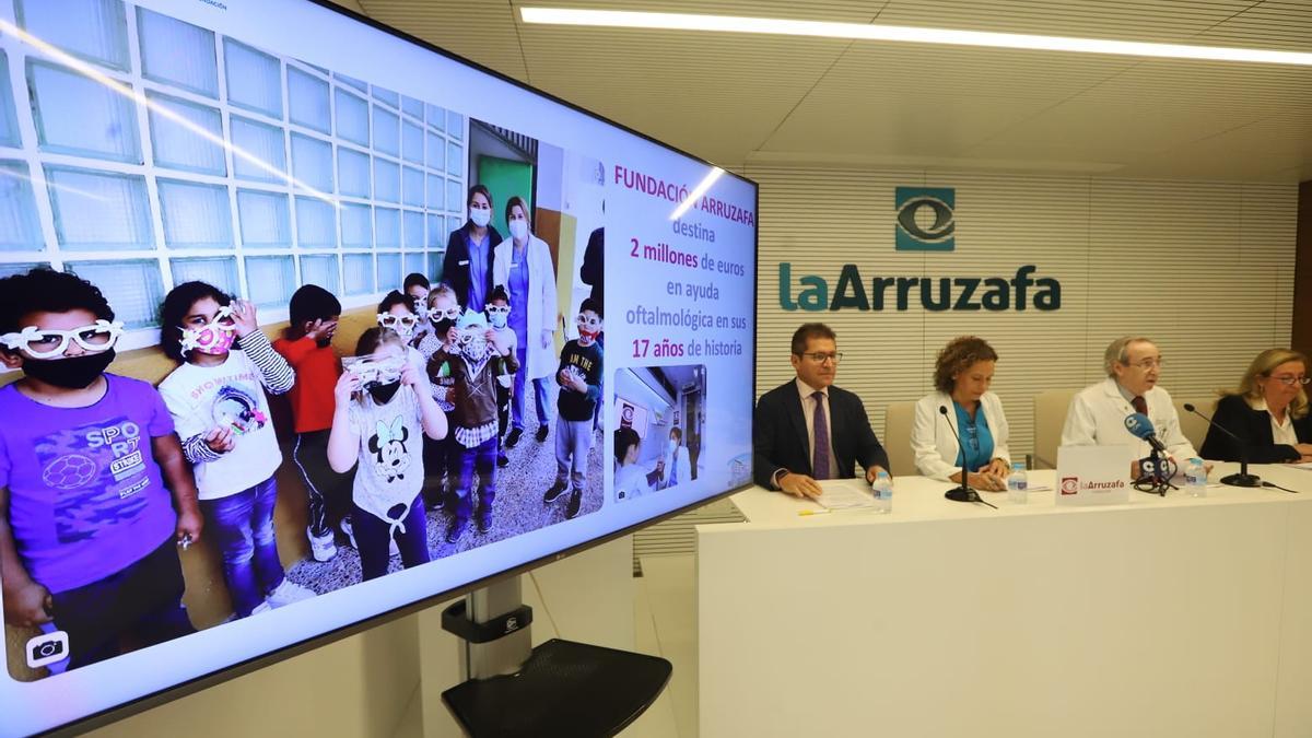 Un momento de la rueda de prensa de responsables de la Fundación Arruzafa.