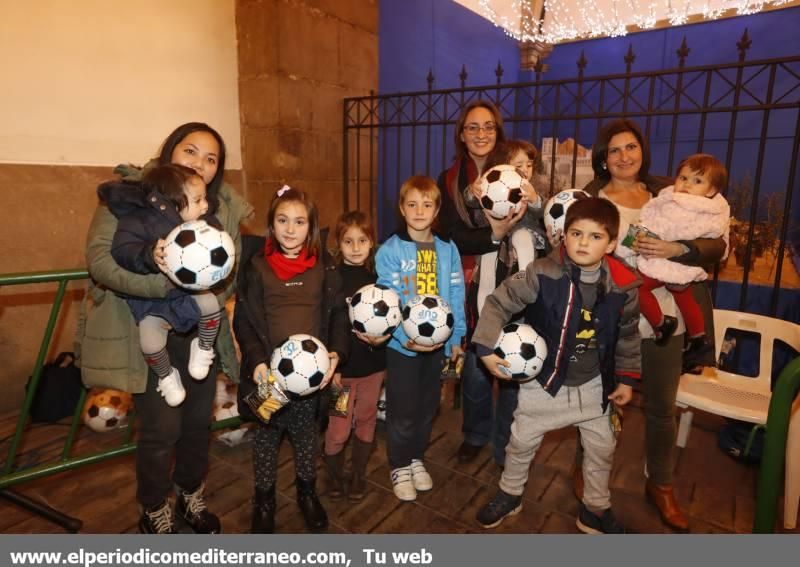 El Cartero Real recogió las ilusiones de los niños de Castellón