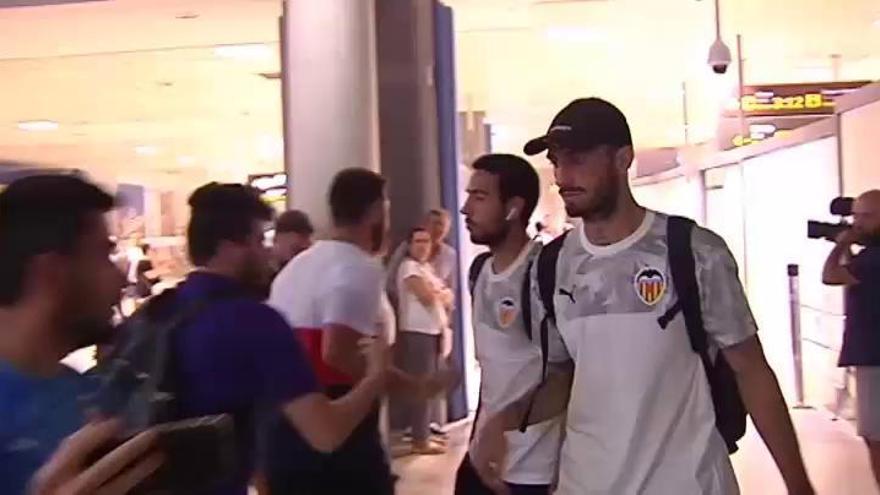 El Valencia regresa tras vencer al Bayer Leverkussen en Alemania