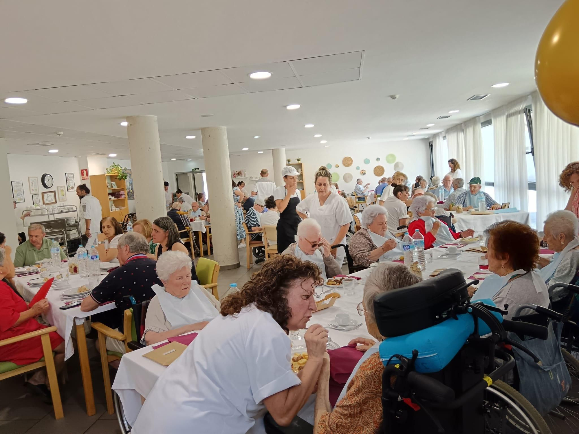 La residencia de mayores de Arriondas celebra su XXI aniversario