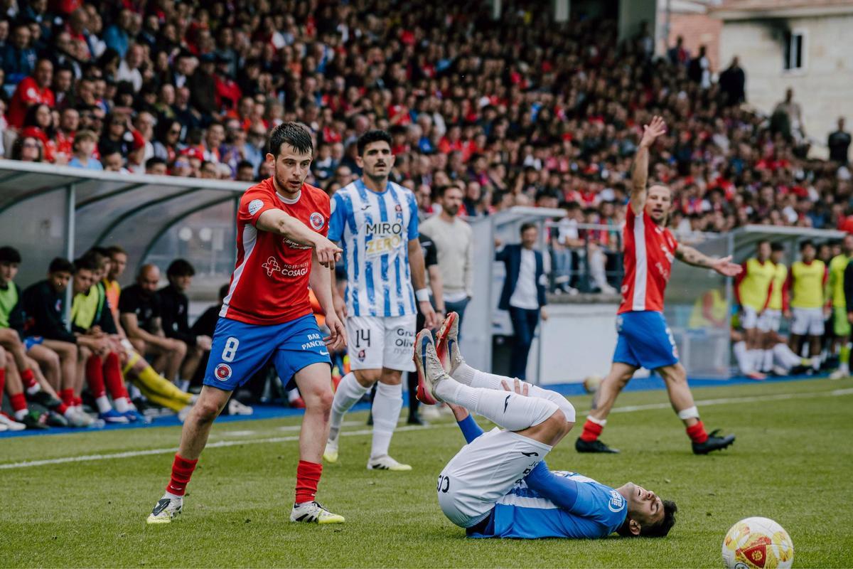 La UD Ourense avanza en su sueño hacia el ascenso a la categoría de bronce