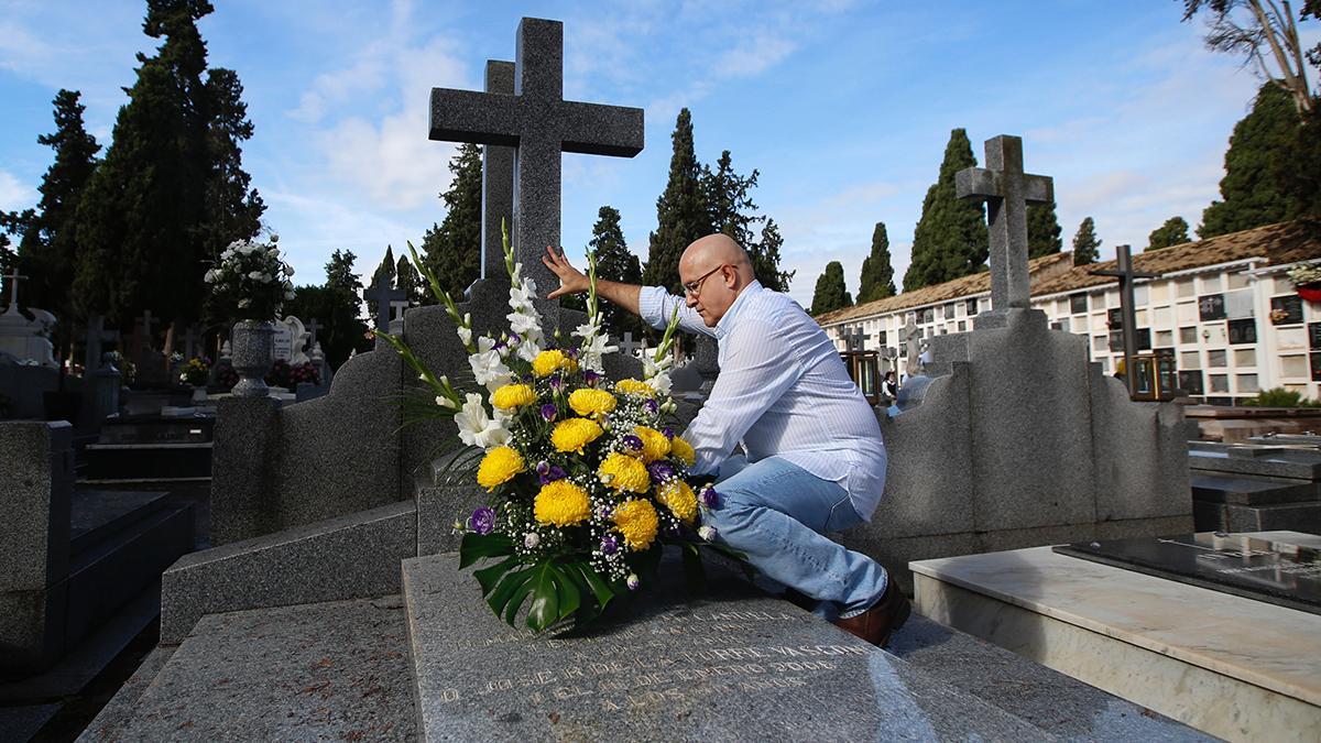 Día de Todos los Santos en los cementerios cordobeses