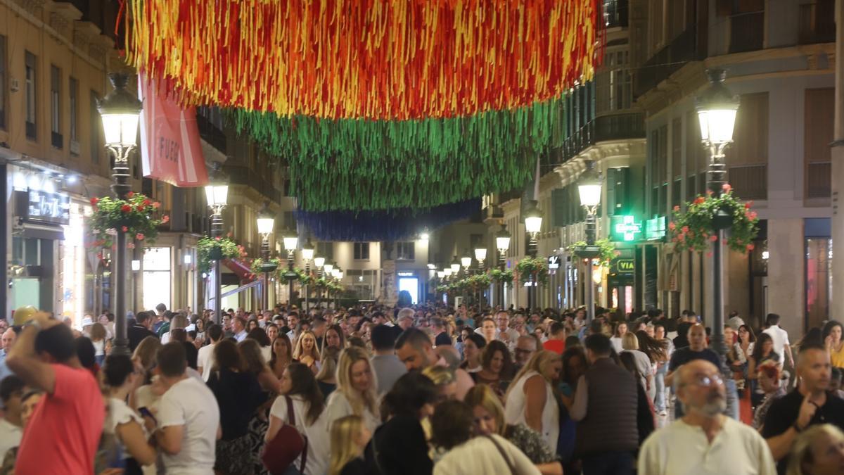La Noche en Blanco llena el Centro de Málaga de cultura