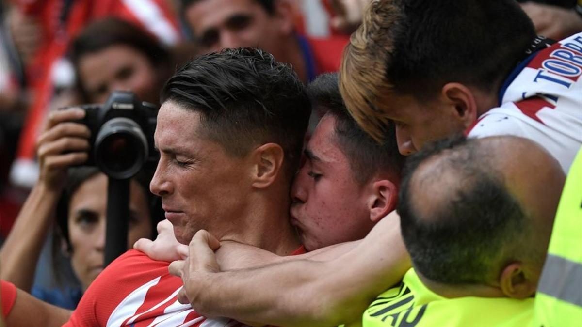 Fernando Torres no se olvida de 'su' Atlético