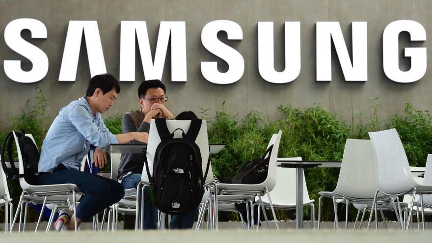 Samsung ya indemnizó a Apple con más de 500 millones.