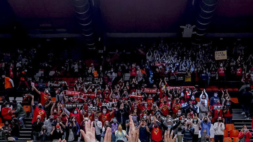 L'aplastant victòria de l'Uni Girona contra el Movistar Estudiantes en imatges